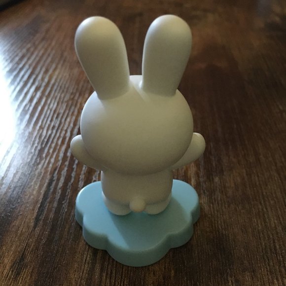 Rare Fluffy House Mr. White Cloud Mini Series 1 Blind Box Naughty Rabbit - Picture 7 of 9